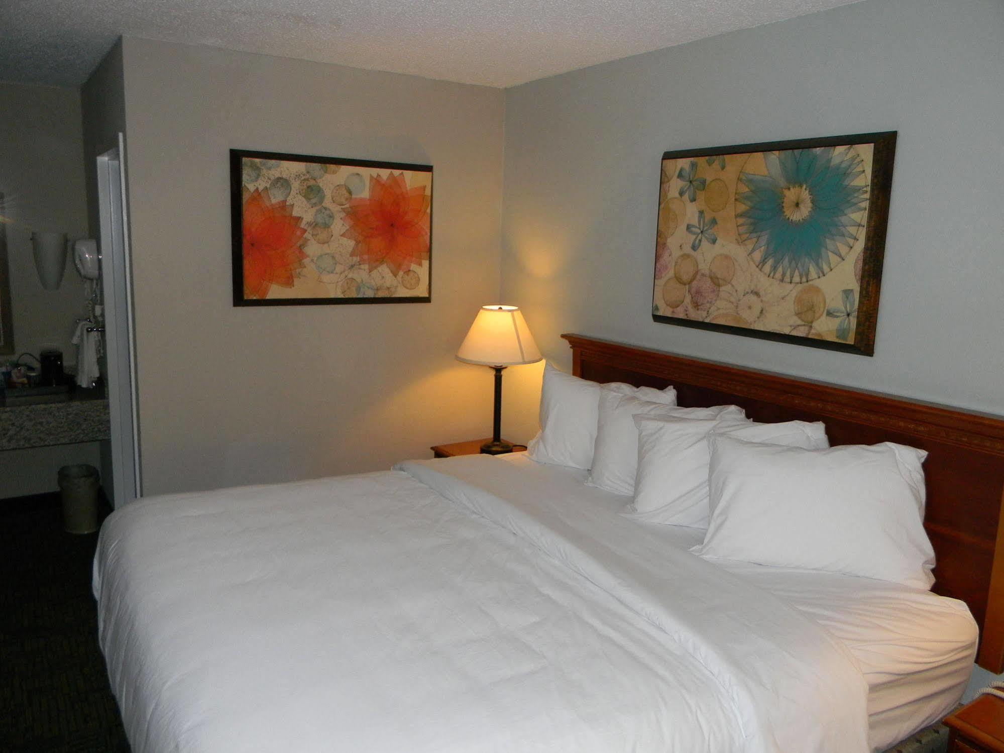Quality Inn Prestonsburg 外观 照片